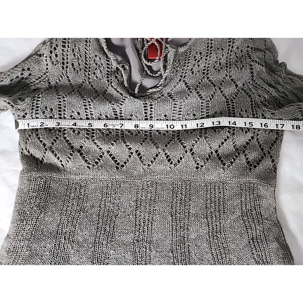 Christina V Women's Medium Crochet‎ Sweater Long Sleeve Gray Toole Trim Boho EUC - Picture 13 of 13